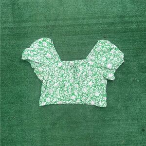 Universal Thread Green and White Floral Blouse